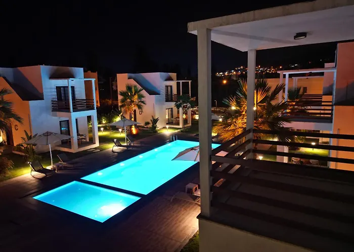 Wellgarden Holiday Villas, Tuerkbuekue